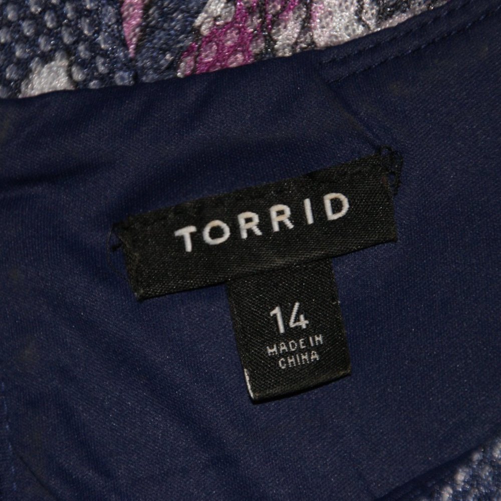 TORRID Navy Mesh Floral Print Pleated Dress sz 14 - Picture 6 of 11